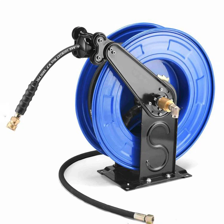 Sisäänvedettävä painepesuletkukela