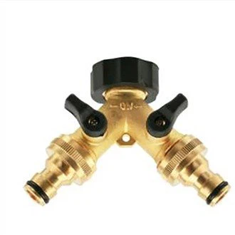 Messinki kaksinkertainen letkuliitin